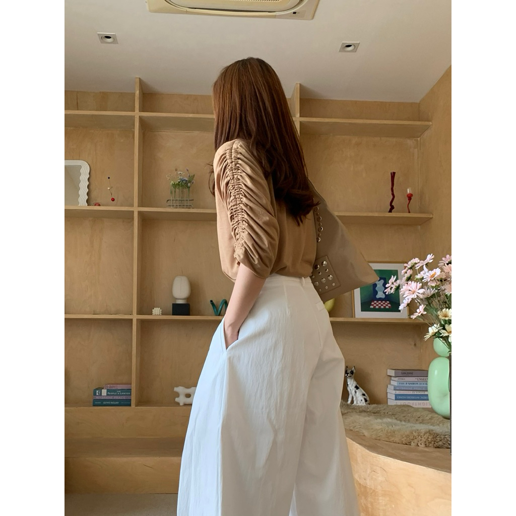 Charlotte irony | Waldorf Tee