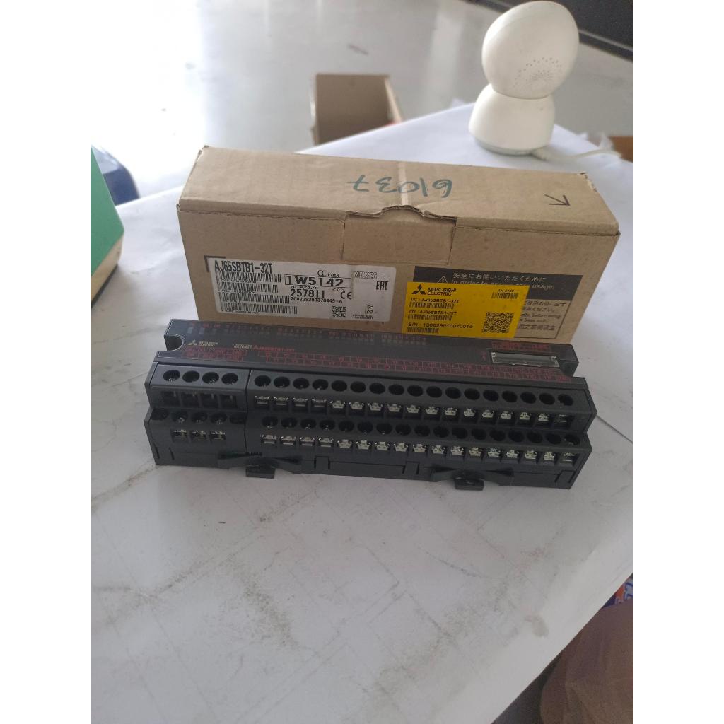 AJ65SBTB1-32T(MITSU)– CC-Link Remote I/O Output Module สินค้าคงเหลือ/ชิ้น = 1 (PK-H006)