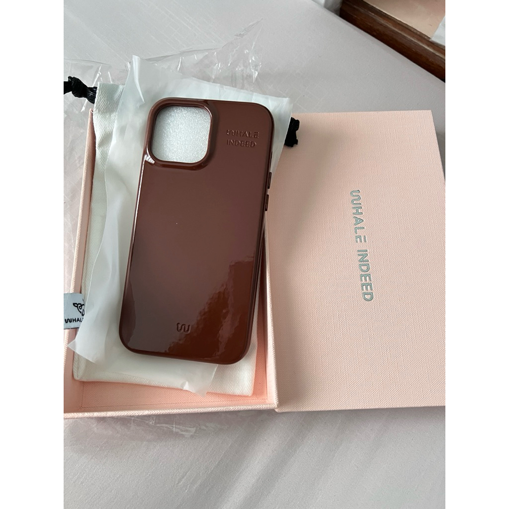 [มือสอง] เคสหนัง whale indeed iPhone 13 pro max สีน้ำตาล