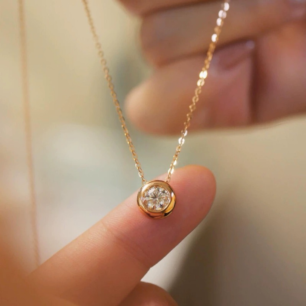 สร้อยคอใส่ไม่ดำไม่ลอก สร้อยงายจี้mini เพชรเม็ดเดียว งานสแตนเลสแท้ ไทเทเนียมเคือบ18k