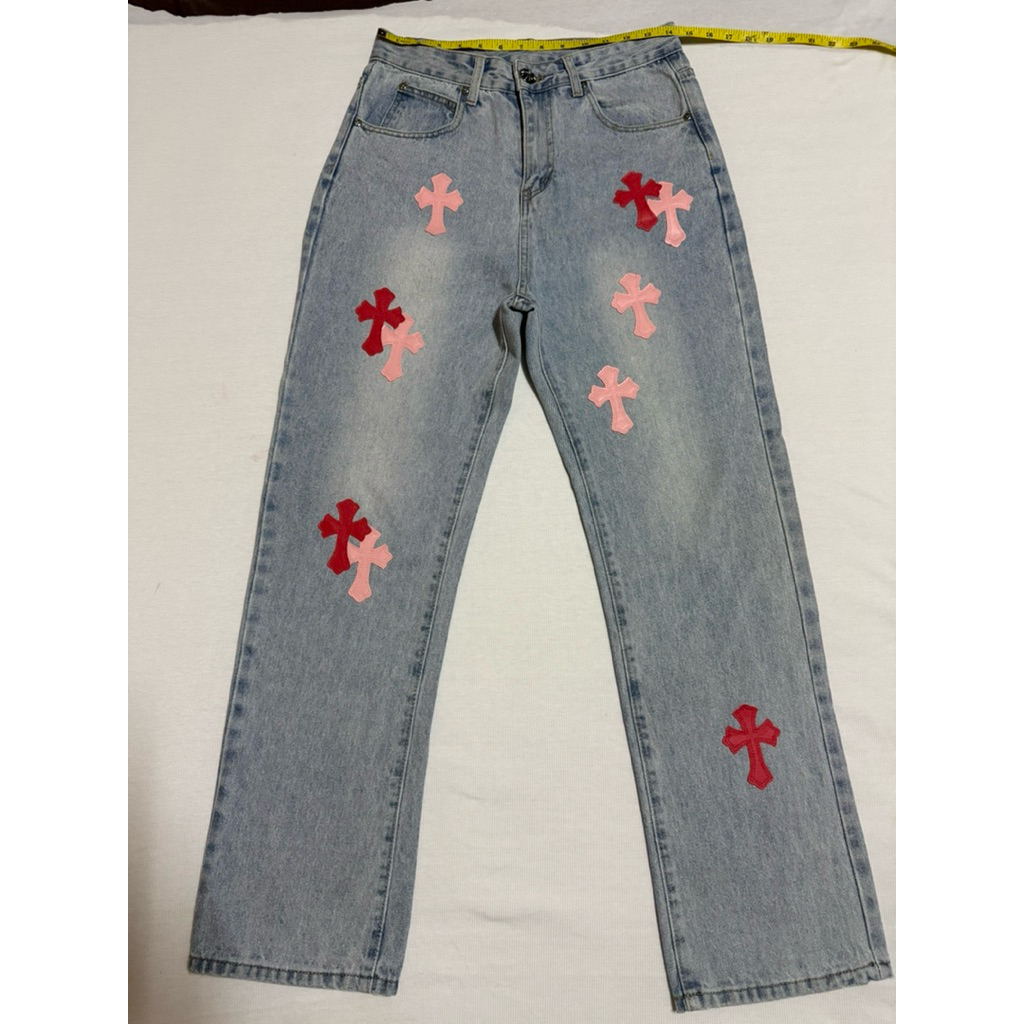 Levi’s 550 chrome heart coss patch jeans