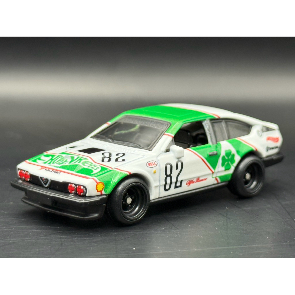 Hotwheels Alfa Romeo GT6 3.0 (HW ล้อยาง)
