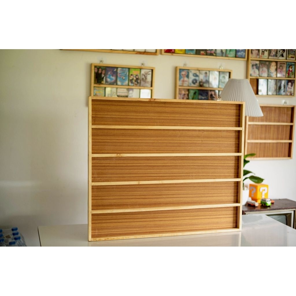 ชั้นวางเทปคาสเซ็ทโชว์ปก50ตลับ