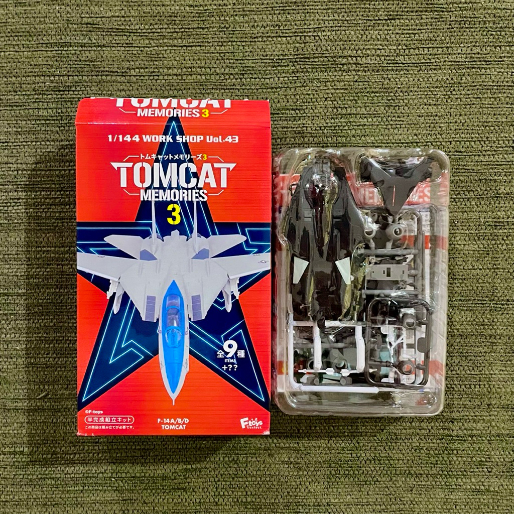 F-Toys 1/144 โมเดลเครื่องบิน F-14D Tomcat U.S. Navy 9th Test and Evaluation Squadron “Vampires”