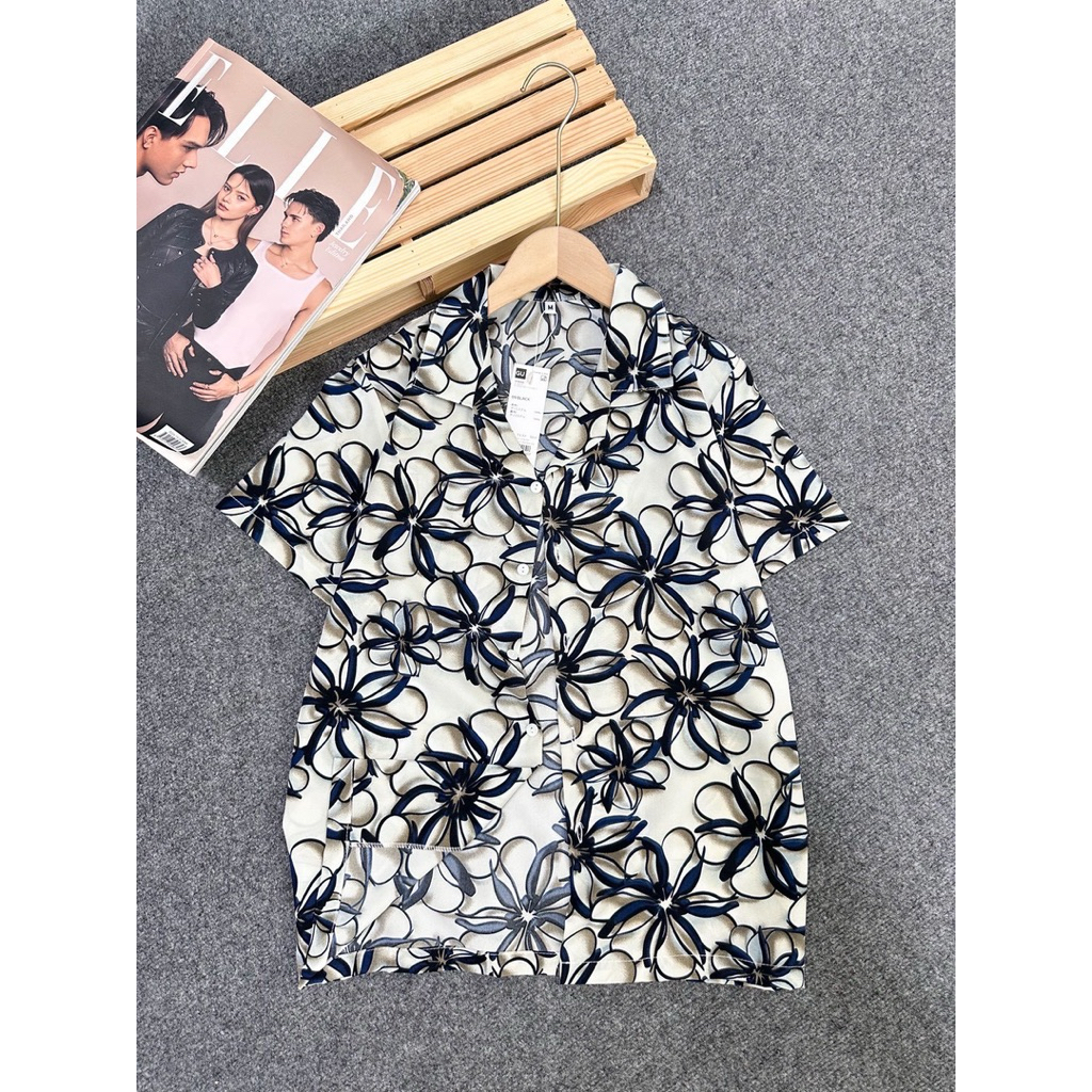 Gu Shirt เสื้อเชิร์ตลายทางสีแดง/ขาว ผ้า Polyester ผ้าเย็นๆ สีสวย(ทรงผู้หญิง)