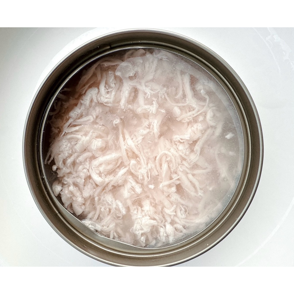 กระป๋องเปลือย ไก่เนื้อขาวในน้ำซุป ขนาด 85 g .สินค้าเข้าใหม่ หมดอายุ 2028 เหมาะสำหรับแมวและสุนัข
