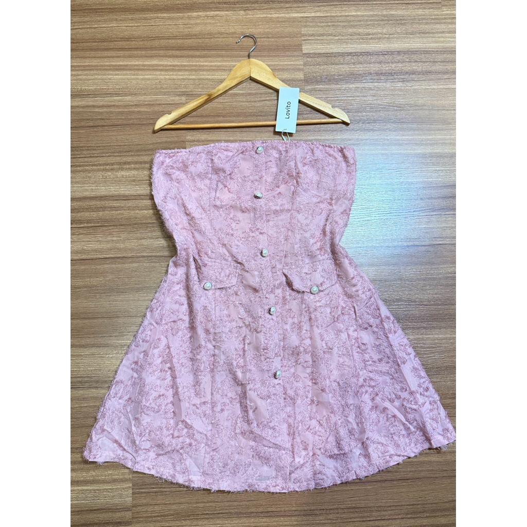 เดรสงานป้ายสาวอวบ Lovito