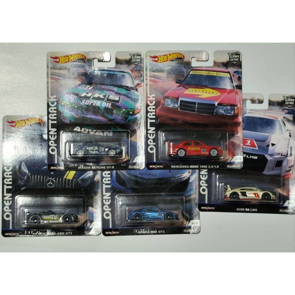 HotWheels Premium Open Track 1:64