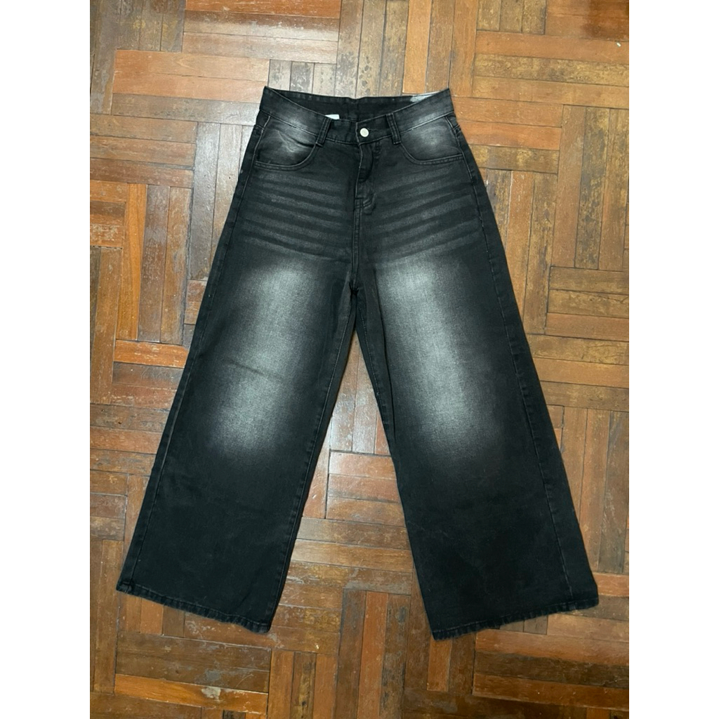 Karants Baggy Jeans กางเกงยีนส์ ทรงเบคกี้ Unisex มือ 2 สภาพดีมาก เฟดสวย ทรงสวย ใส่สบาย ของแท้100% มี