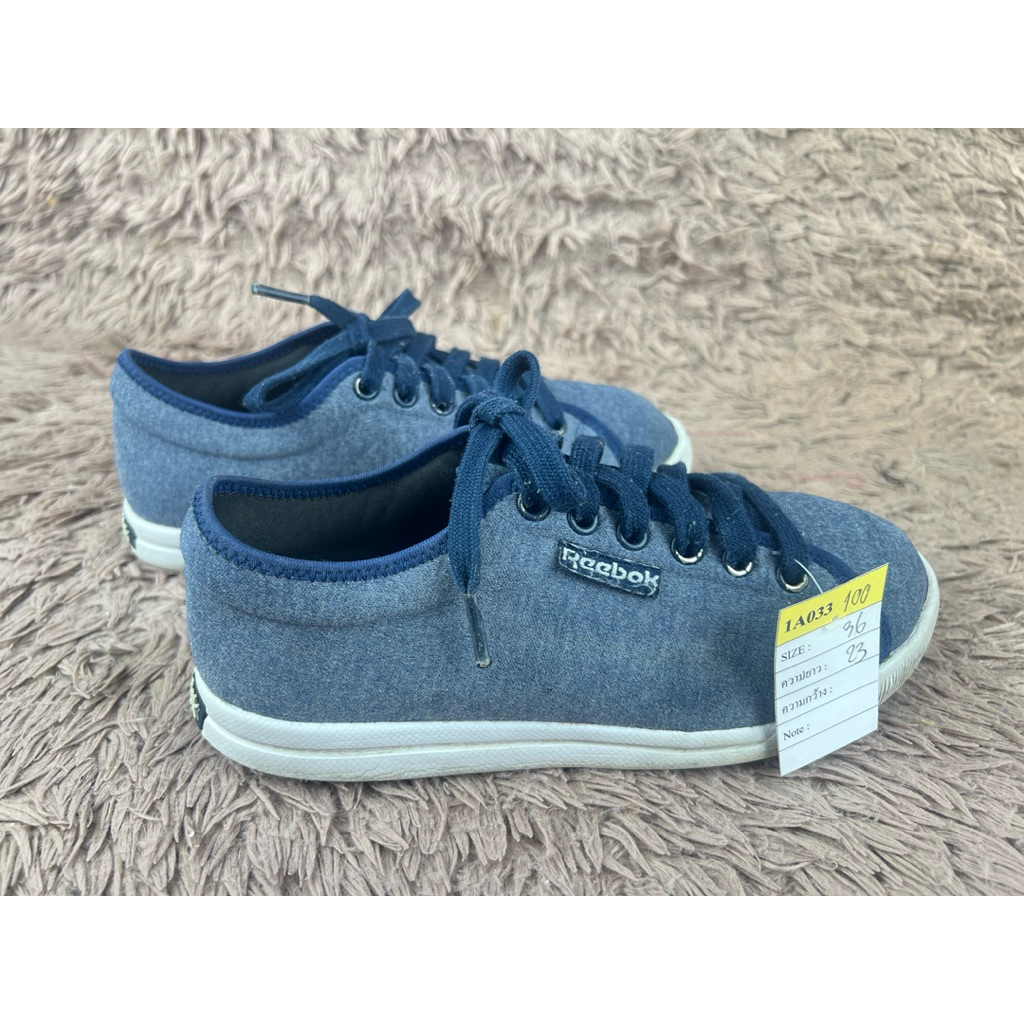 1A033 รองเท้าผ้าใบ Reebox size 36 มือสอง