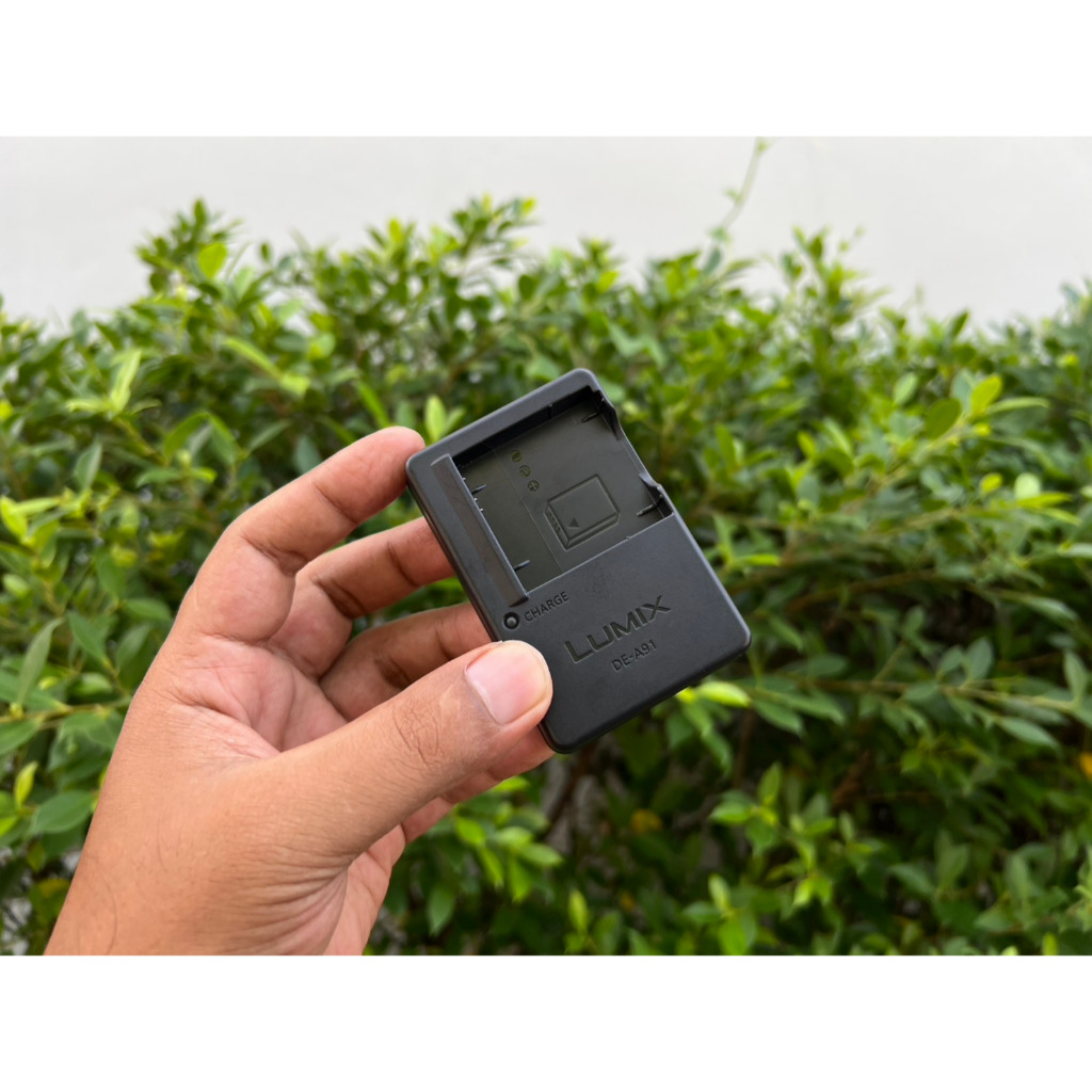 🔥ส่งจากไทย🔥แท่นชาร์จ DE-A91A มือ 2 ของแท้ 100% รางชาร์จแบตกล้อง Panasonic DMC-FH2 FH4 FH5 FH7 FH24 F