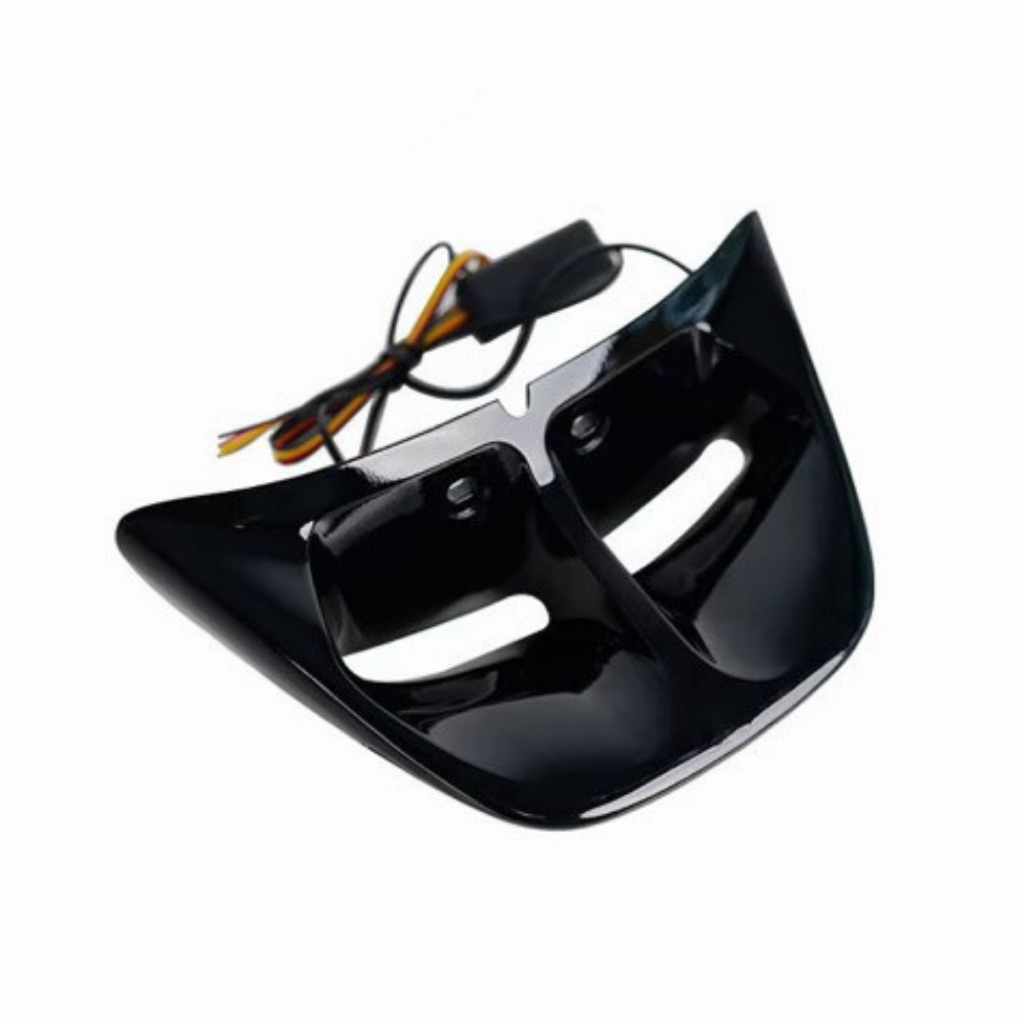 ตูดเป็ด LED สำหรับ Vespa Sprint / Primavera / GTS / GTV มีลูกเล่นเวลาเปิด ไฟเลี้ยว  หาง เวสป้า