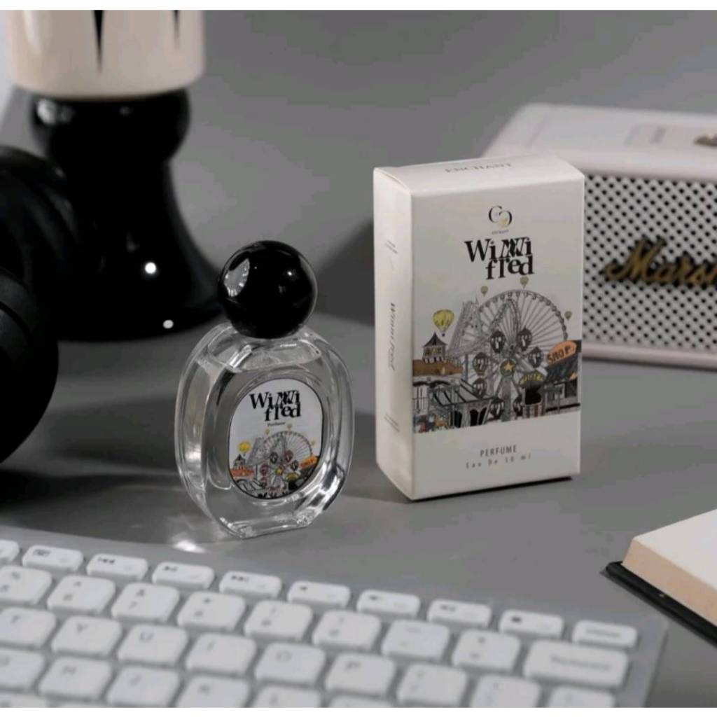 1 แถม 1 น้ำหอมกลิ่น Winni Fred 2 ขวดแพ็คเกจใหม่ แบรนด์ Enchant Perfume แท้ 100% [ ขนาด 25 ML ]