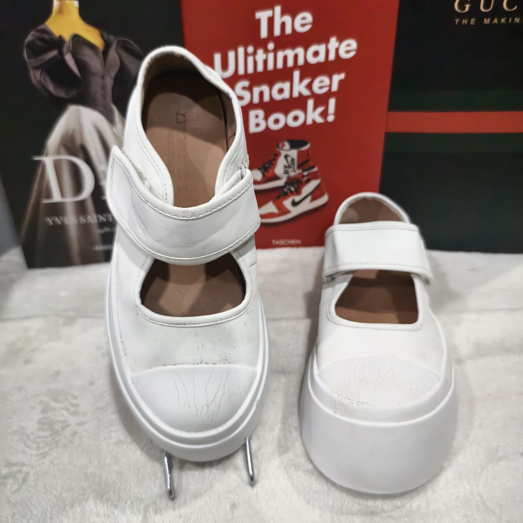 (ตำหนิ) รองเท้า Marni งานมือสองงานตู้ญี่ปุ่น Sz 36/23cm