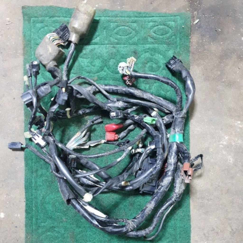 ชุดสายไฟคลิก125iตัวLEDตัวรหัสกล่องไฟ33B