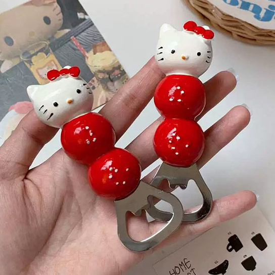 🍉nestthai🍉Hello Kitty ที่เปิดขวดเบียร์, แม่เหล็กขวดเปิดบุคคลสร้างสรรค์เบียร์ตู้เย็นแม่เหล็กครัวเรือน