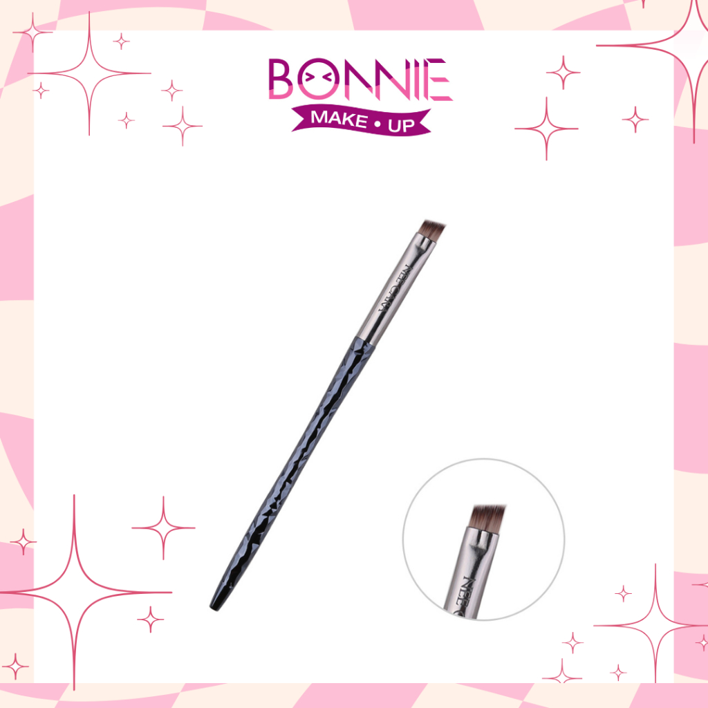 นีคาร่า N894 แปรงแต่งหน้า แต่งคิ้ว-ตา ทรงปลายตัดเฉียง ของแท้100% NEE CARA ANGLED BRUSH