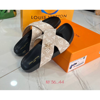 รองเท้าแตะของผู้ชาย/ผู้หญิง(36-44)