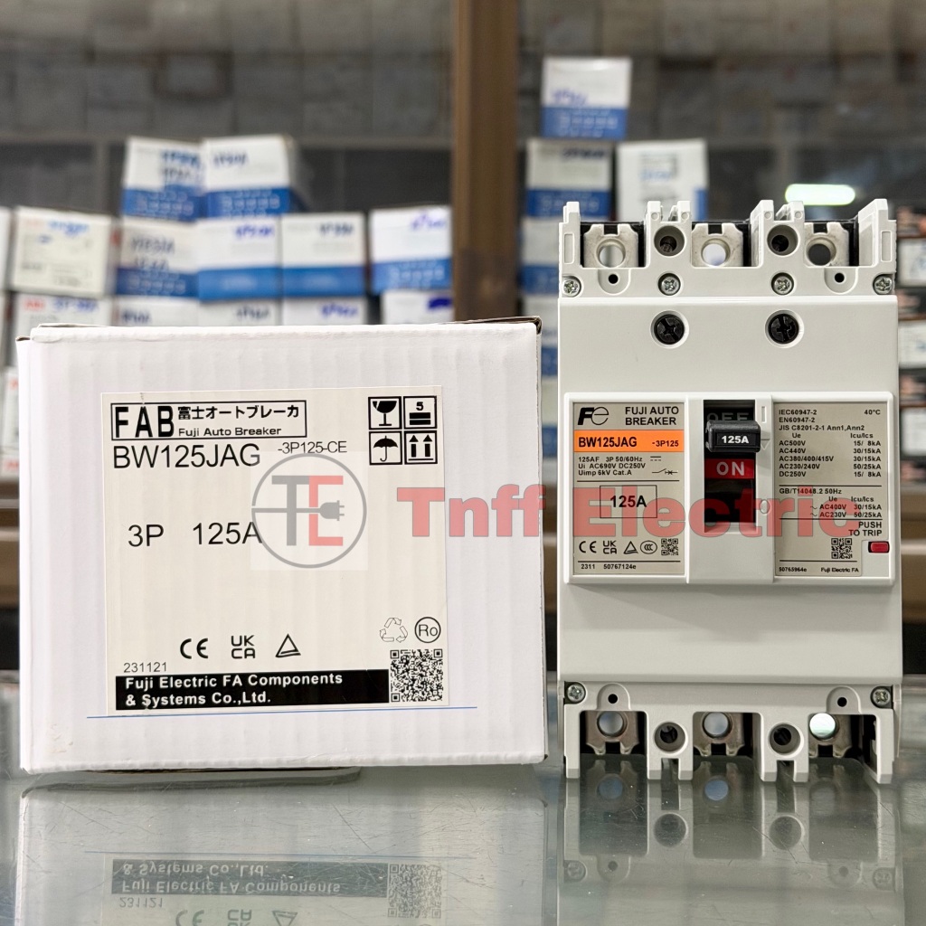 Fuji Electric BW125JAG (125A) เซอร์กิต เบรกเกอร์ 3 โพล (3P)