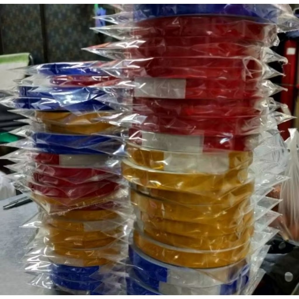 สติ๊กเกอร์สะท้อนแสง 3M แท้ หน้ากว้างครึ่งนิ้ว ยาวม้วนละ 50 ฟุต (15 เมตร)