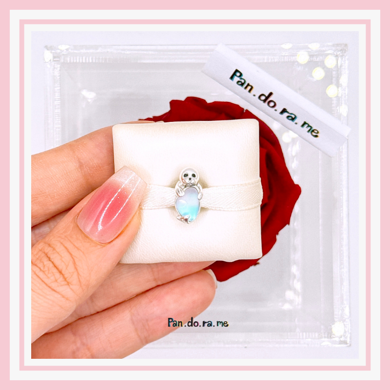 [พร้อมส่ง สินค้าแท้ 💯]** New 2025** Seal Charm