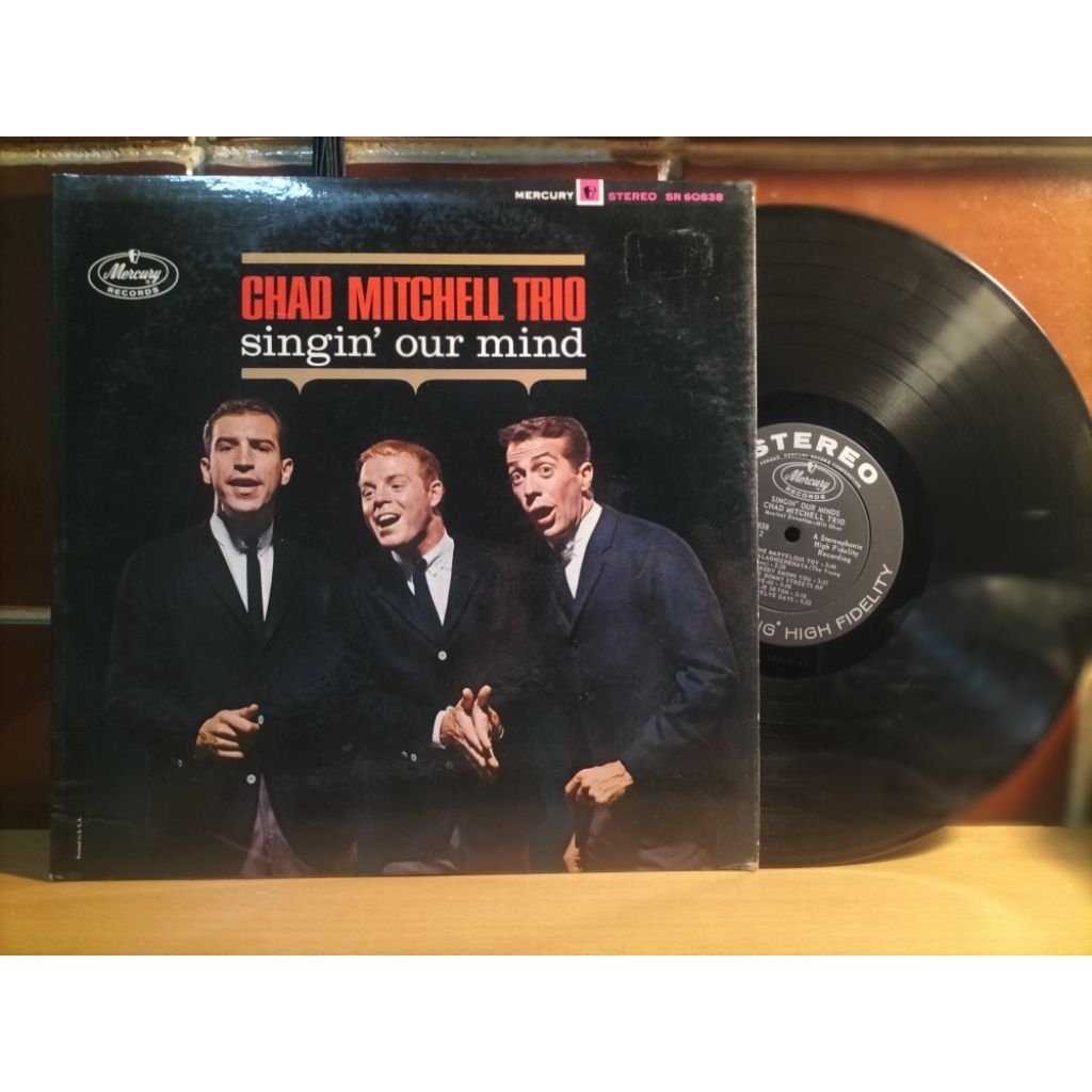 แผ่นเสียงเพลงสากล Chad Mitchell Trio/Singing' our mind ปกvg/แผ่นvg++ราคา250