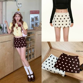 (พร้อมส่ง) กระโปรงสั้นลายจุดมีซับในรุ่น 7764 TAG WG.WE 🇰🇷