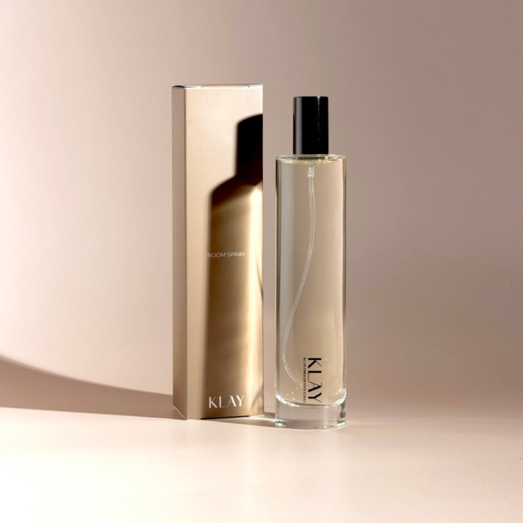 KLAY Cloud รูมสเปรย์ปรับอากาศ Aroma Perfume Room Spray with Essential Oil