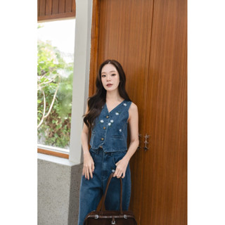 ร186 “Jasmine denim set ” งานเซ็ทยีนส์สีเข้มปักดอกไม้น่ารัก