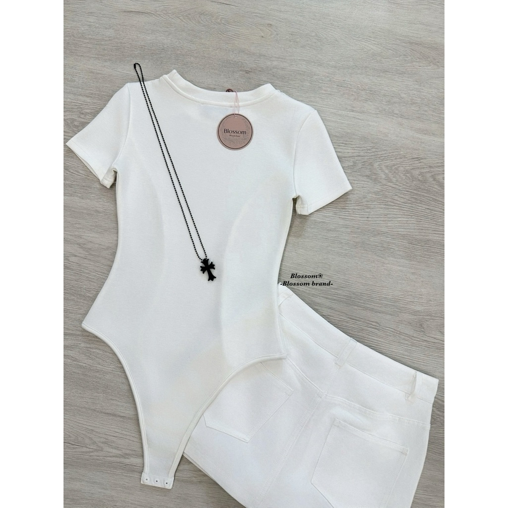 ชุดset3ชิ้น (Body suit + กระโปรงสั้น+สร้อยคอ) Blossom - รูปที่ 3