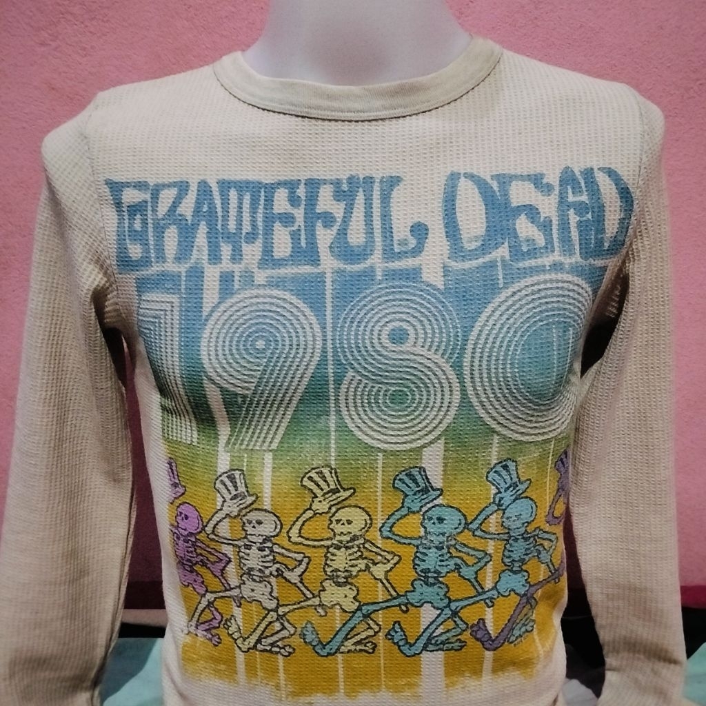 #เสื้อยืดผ้าถักงานวงs80งานวินเทจ/ไซส์ m