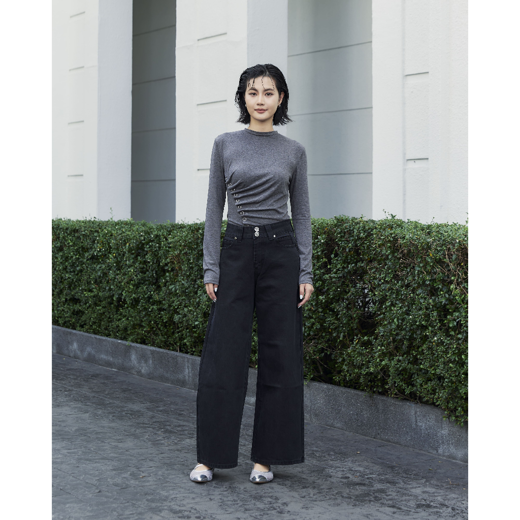 T3215 / Straight Jeans — Noir Black