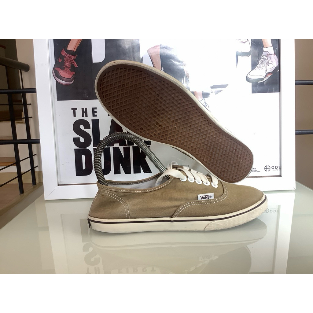 5US 35EU 22.5CM รองเท้าผ้าใบมือสอง NO.058