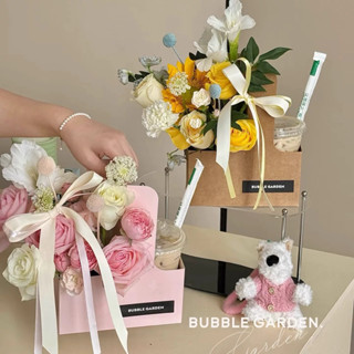 🇹🇭✨ ส่งด่วนในไทย กล่องกาแฟพร้อมดอกไม้ 💐💓 กระเช้าจัดดอกไม้กล่…