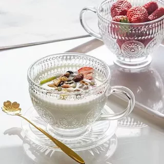 แก้วกาแฟ แก้วชา นม ใส่โยเกิร์ต มีลายอย่างหนาลายดอกไม้