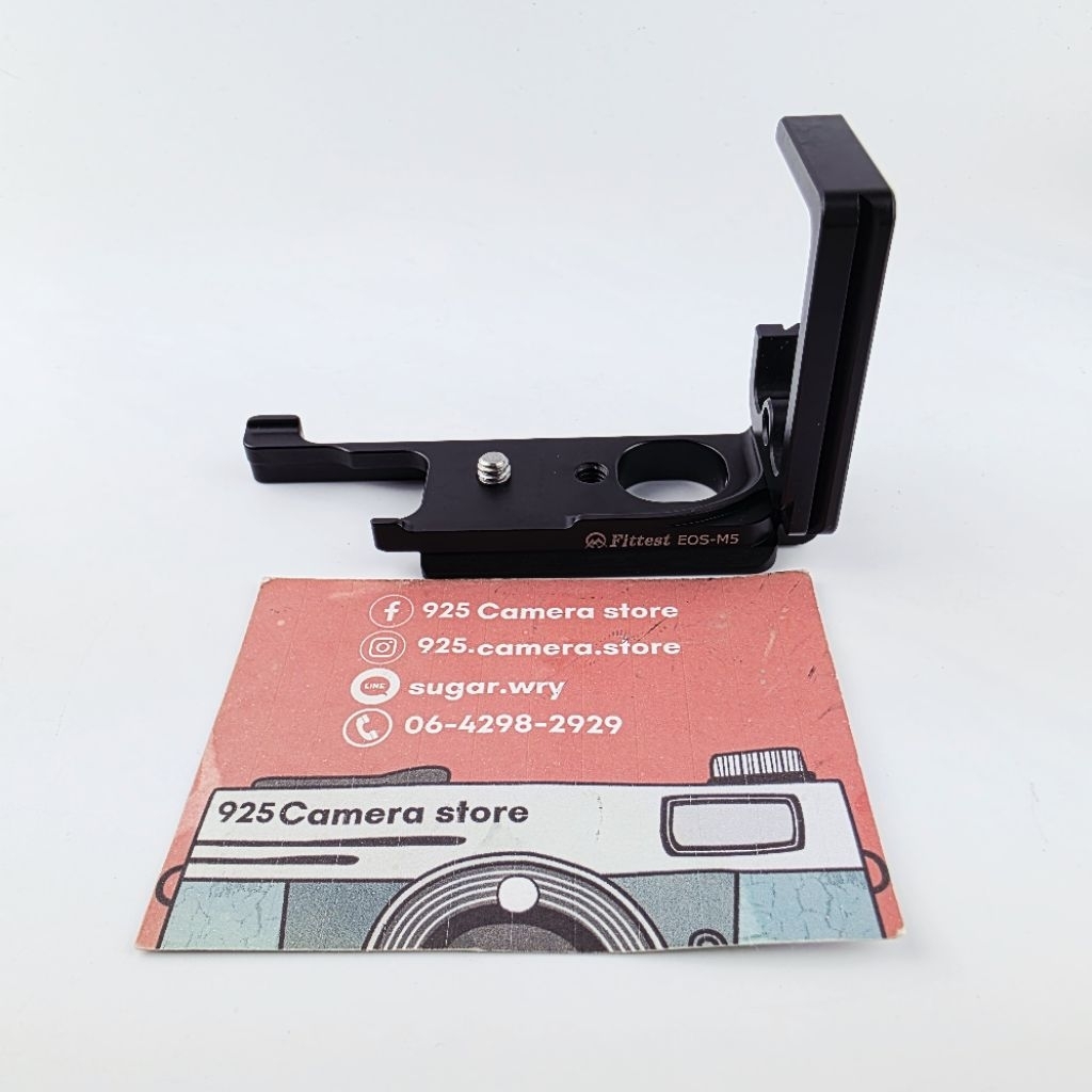 L-plate fittest for Canon EOS M5