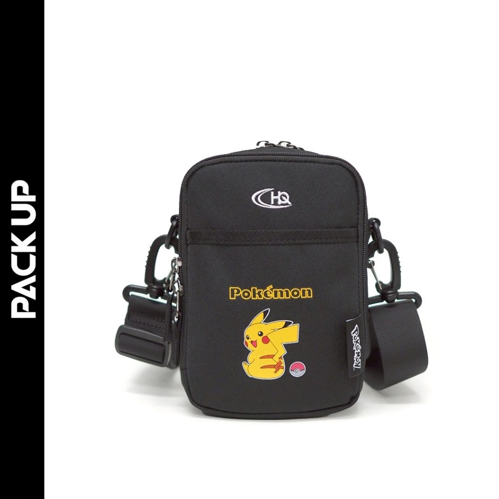 𝗣𝗔𝗖𝗞 𝗨𝗣 กระเป๋าสะพายข้าง ใบเล็ก HQ | Pokemon รุ่น PKMS 161