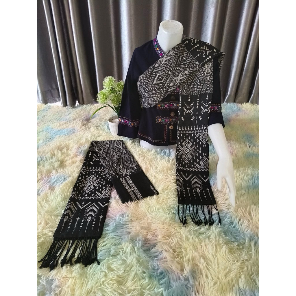 ผ้าสไบสีดำ สไบดำ เนื้อฝ้ายผ้าทอเครื่อง ความยาว 2 เมตร