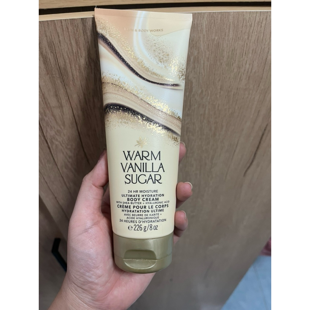 Bath & Body Works Warm Vanilla Sugar Ultimate Hydration Body Cream