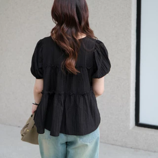 (พร้อมส่งครบสี)Bonnie top🐻Chakiya.store❣️เสื้อคอกลม ช่วงตัวแต่งชั้นระบาย