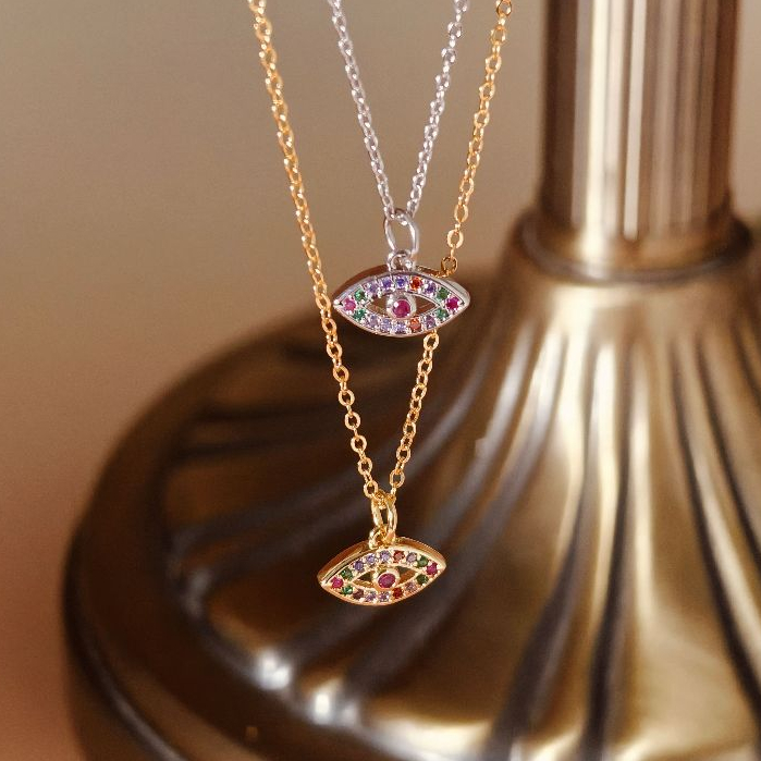 Vachana - Emerald CZ Evil Eye Necklace (สร้อยสีมรกตดวงตาปีศาจ)