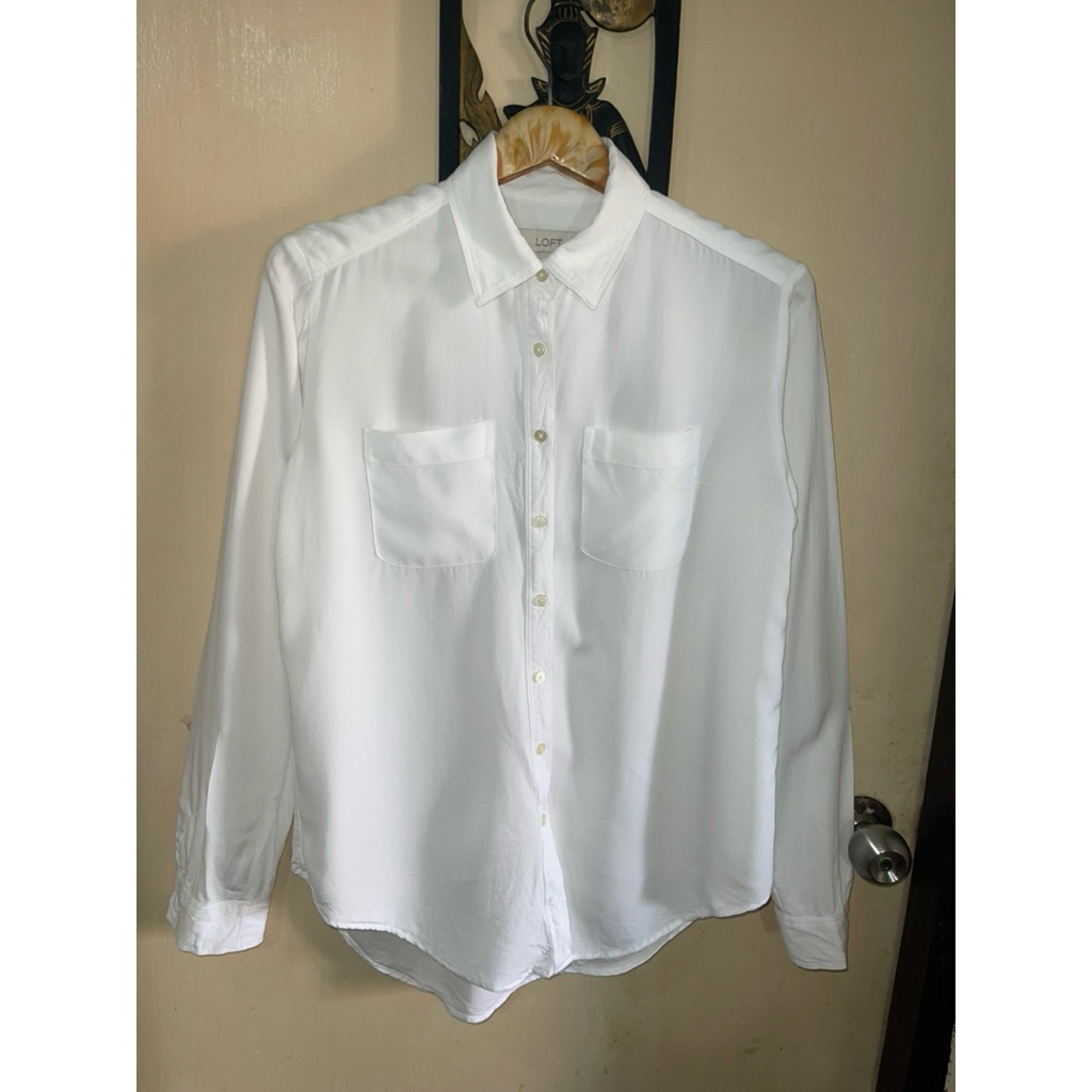 เชิ้ตขาวหญิงผ้าเรยอน loftแท้อก39มือ2สวย