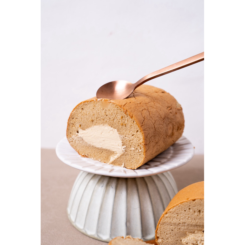 โรลกาแฟ เมอแรงค์บัตเตอร์ครีม(เฉพาะส่งทันที/ส่งด่วนเท่านั้น)