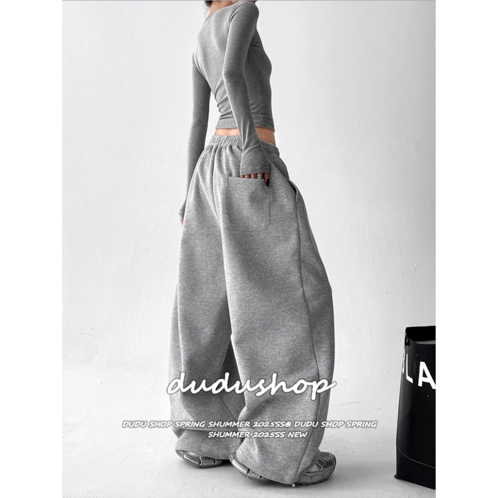 [Sporty Solid Color Two-Piece Set]เสื้อยืดแขนยาวผู้หญิงสไตล์เรียบง่ายและกางเกงขากว้างลำลอง ชุดสองชิ้นสีพื้น