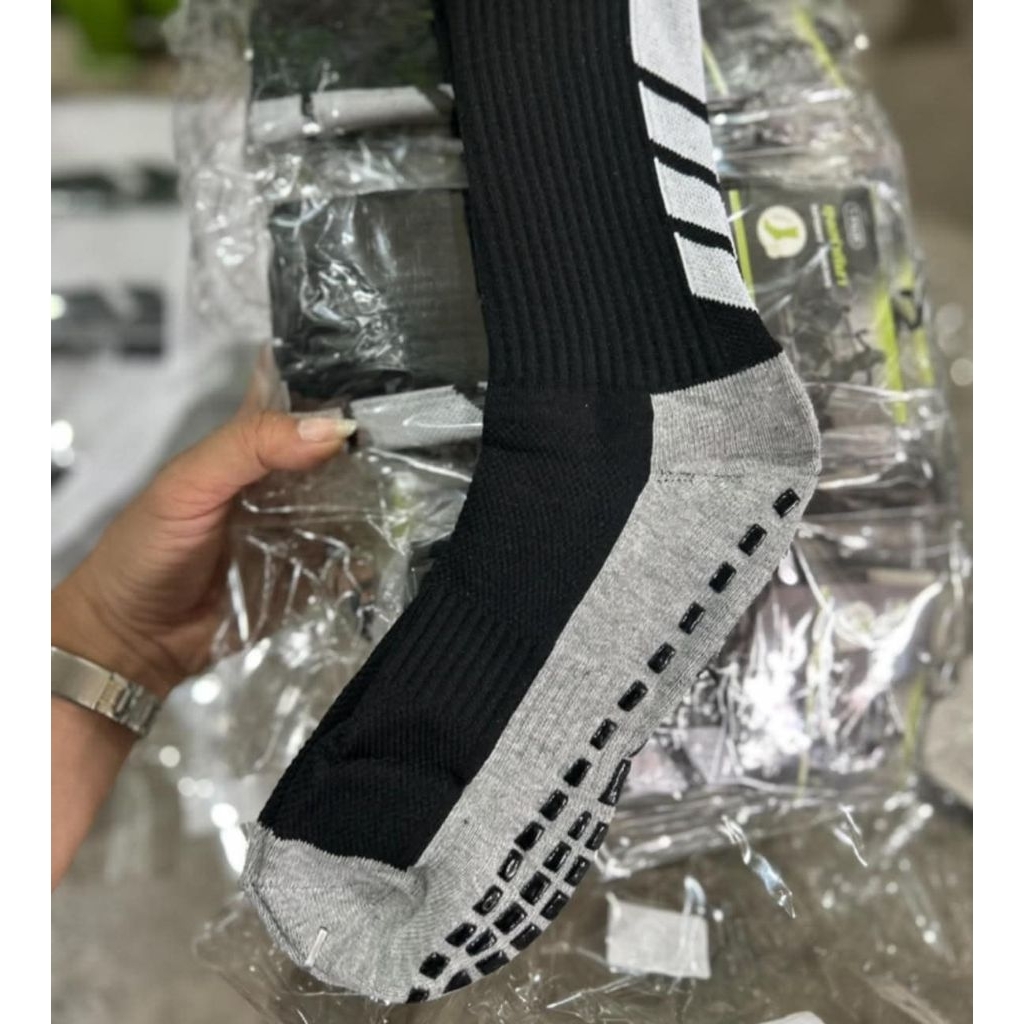 ถุงเท้ากีฬากันลื่น ครึ่งแข่ง Smile Socks ขนาด Free Size พร้อมส่ง🔥