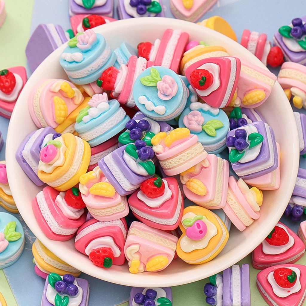 คัพเค้กของเล่นอาหารสร้างสรรค์สมจริง เค้กเรซิน อุปกรณ์ DIY เคสโทรศัพท์ อื่นๆ ที่คาดผม กิ๊บติดผม