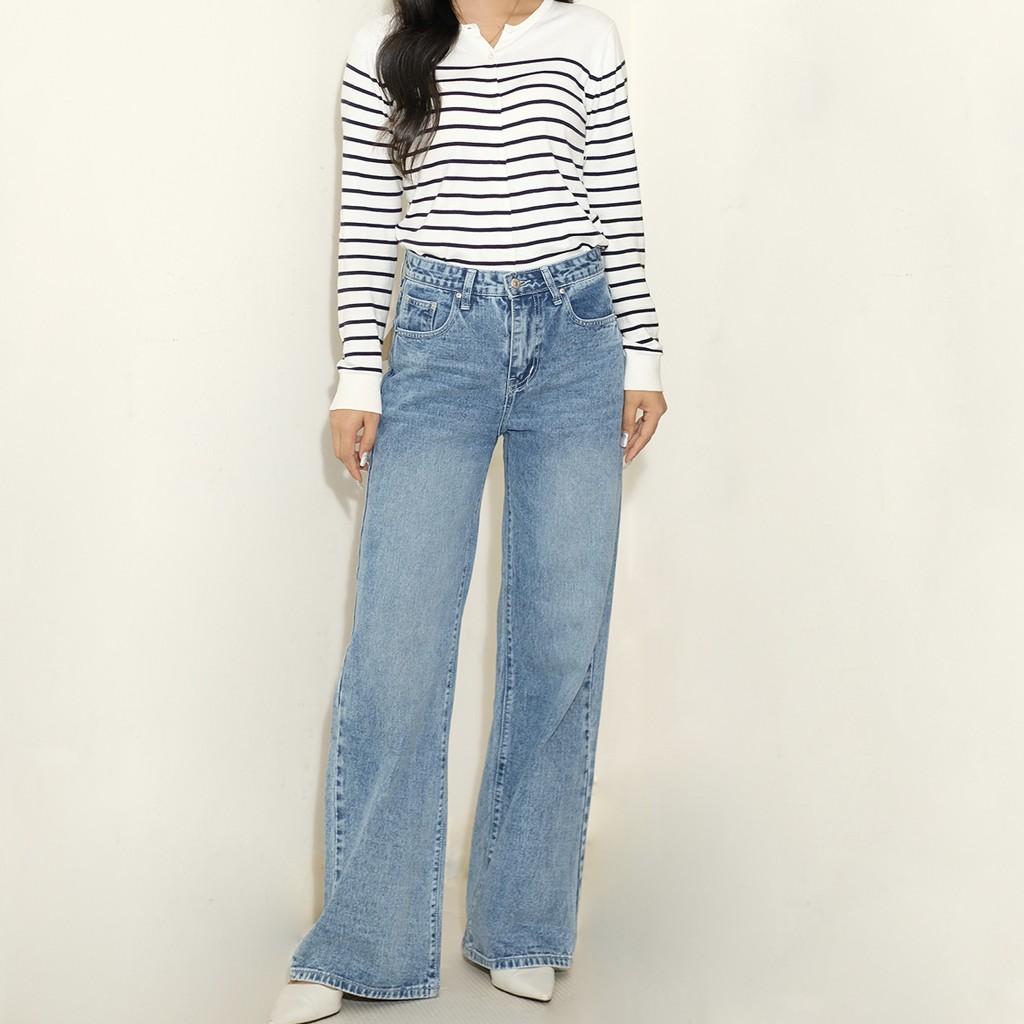 DARN Jeans  ยีนส์ขากระบอก ทรงลิซ่า  รุ่น Snow