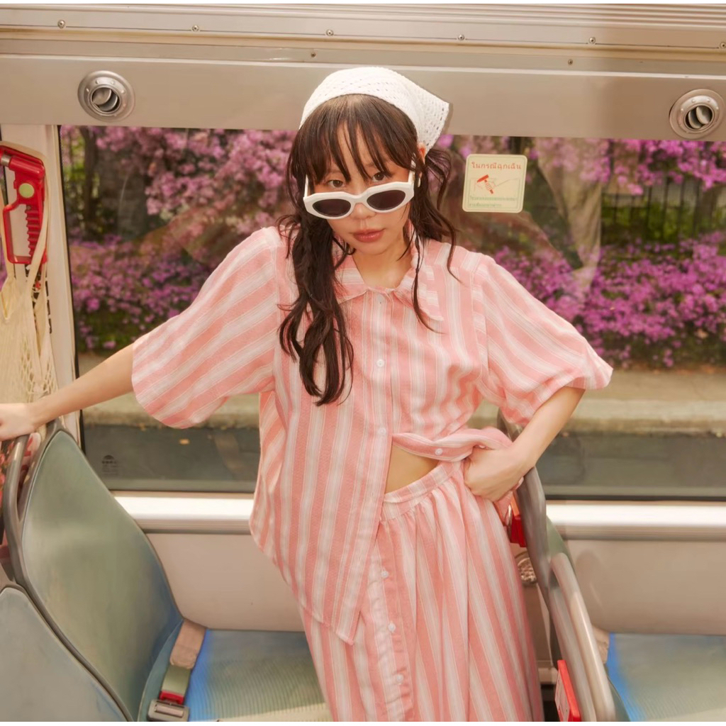 ส่งต่อ เสื้อlookbooklookbook รุ่น layla top apricot stripe ไซส์ S