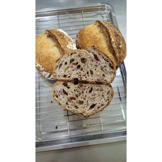 ขนมปังซาวโดว์ Sourdough bread
