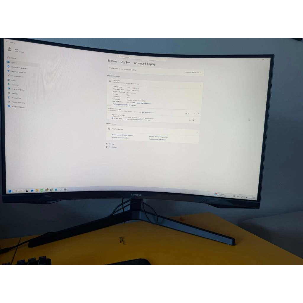 Odyssey G5 G552C QHD 165Hz Gaming  LS32CG552EEXXT